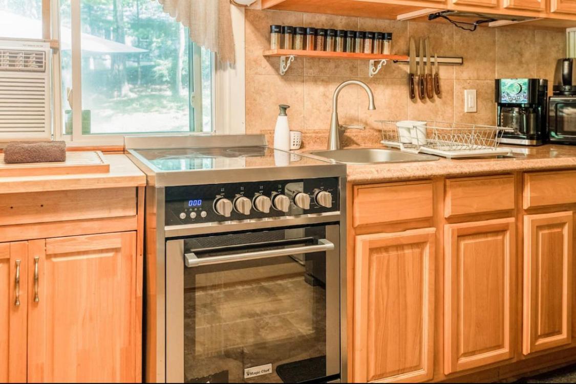 Pocono Cabin With Private Pool At Shawnee Mtn East Stroudsburg Exterior photo