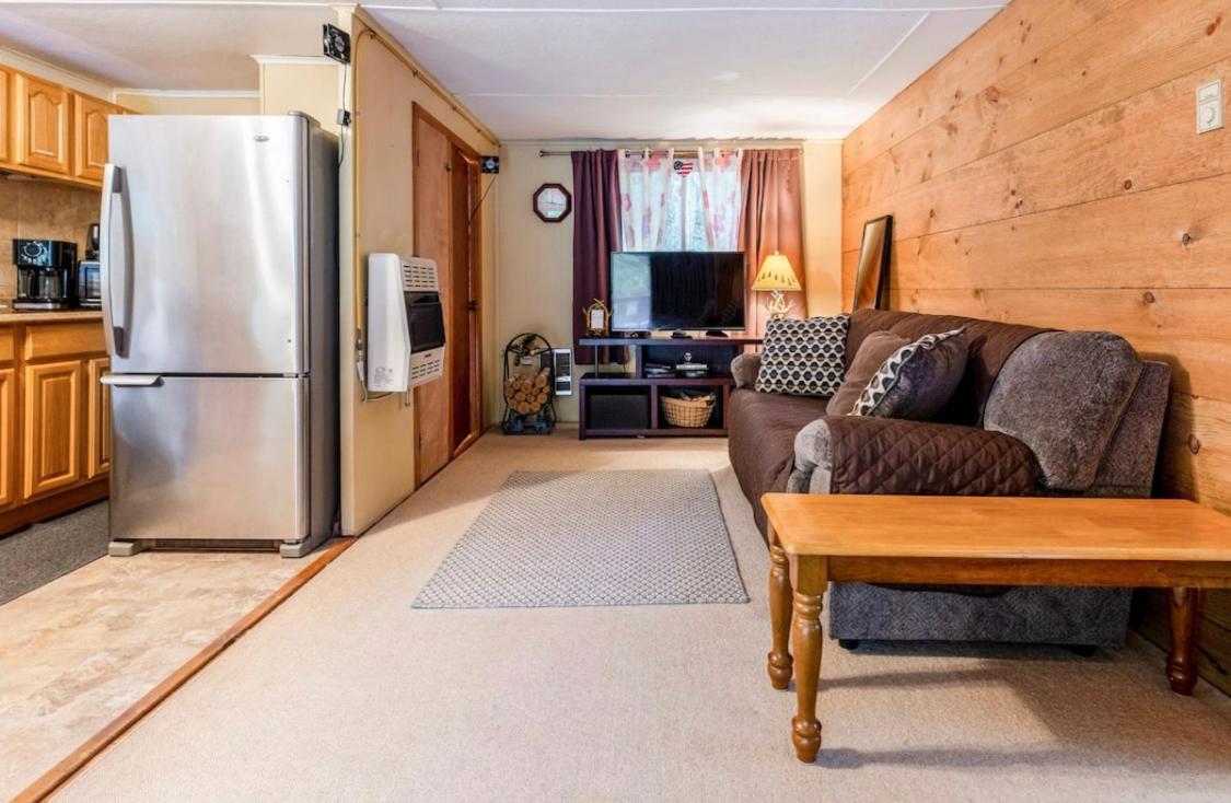Pocono Cabin With Private Pool At Shawnee Mtn East Stroudsburg Exterior photo